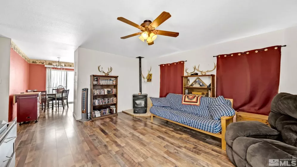 35 Buffalo, Yerington, Nevada 89447, 3 Bedrooms Bedrooms, ,2 BathroomsBathrooms,Residential,Residential,Buffalo,240001467