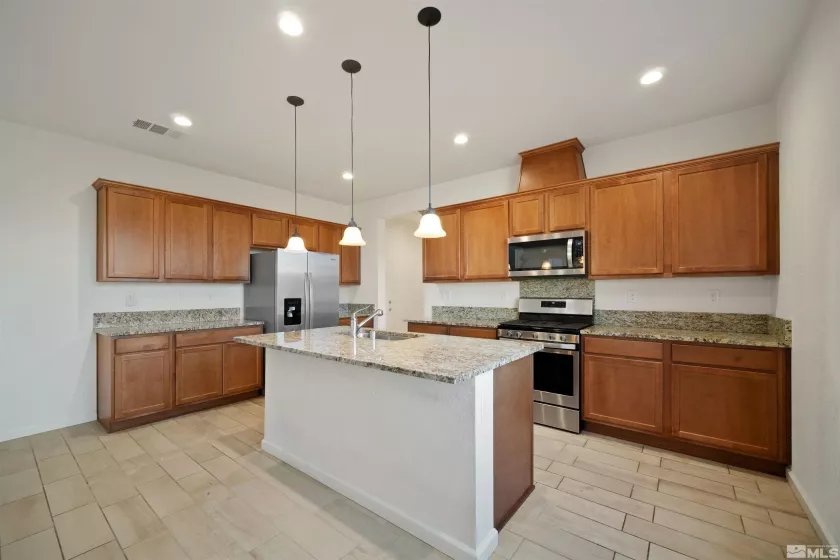 2252 Selway, Sparks, Nevada 89436, 4 Bedrooms Bedrooms, ,3 BathroomsBathrooms,Residential,Residential,Selway,250006088