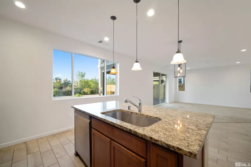 2252 Selway, Sparks, Nevada 89436, 4 Bedrooms Bedrooms, ,3 BathroomsBathrooms,Residential,Residential,Selway,250006088