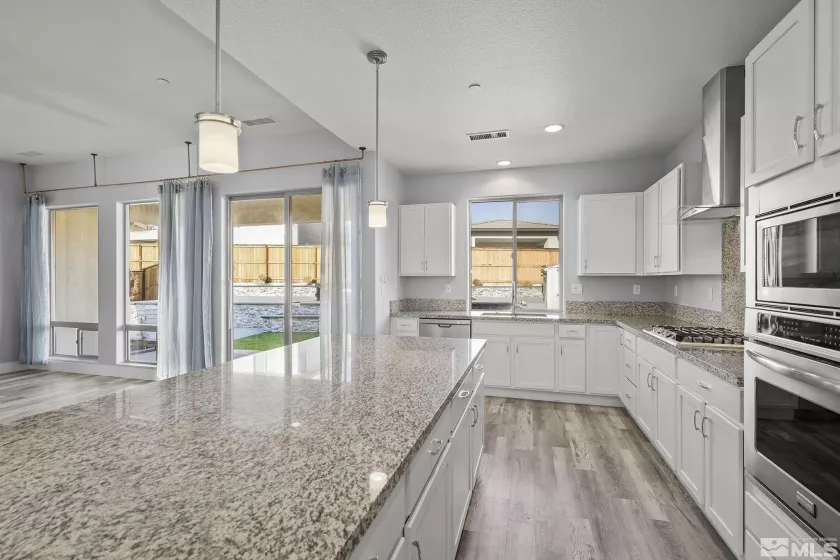 2738 Kettle, Sparks, Nevada 89436, 4 Bedrooms Bedrooms, ,3 BathroomsBathrooms,Residential,Residential,Kettle,250000316