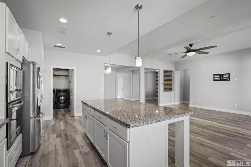 2738 Kettle, Sparks, Nevada 89436, 4 Bedrooms Bedrooms, ,3 BathroomsBathrooms,Residential,Residential,Kettle,250000316