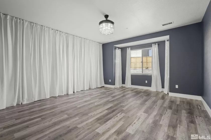 2738 Kettle, Sparks, Nevada 89436, 4 Bedrooms Bedrooms, ,3 BathroomsBathrooms,Residential,Residential,Kettle,250000316