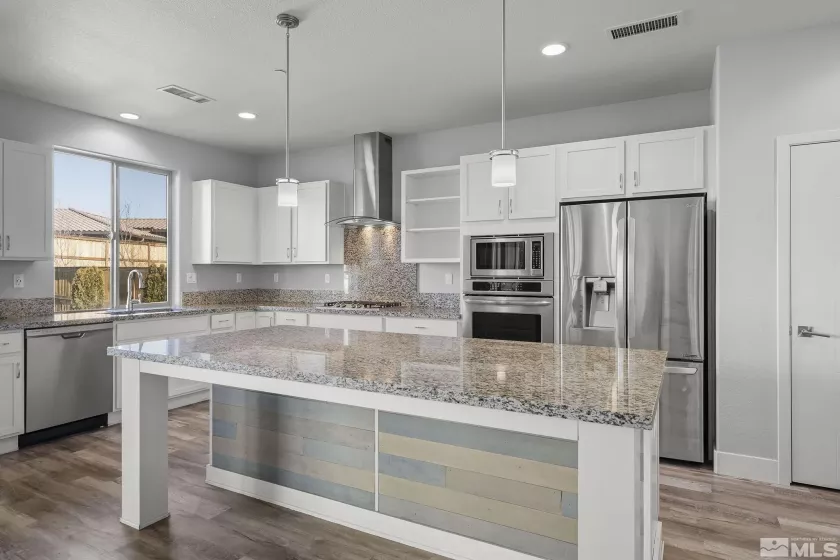 2738 Kettle, Sparks, Nevada 89436, 4 Bedrooms Bedrooms, ,3 BathroomsBathrooms,Residential,Residential,Kettle,250000316