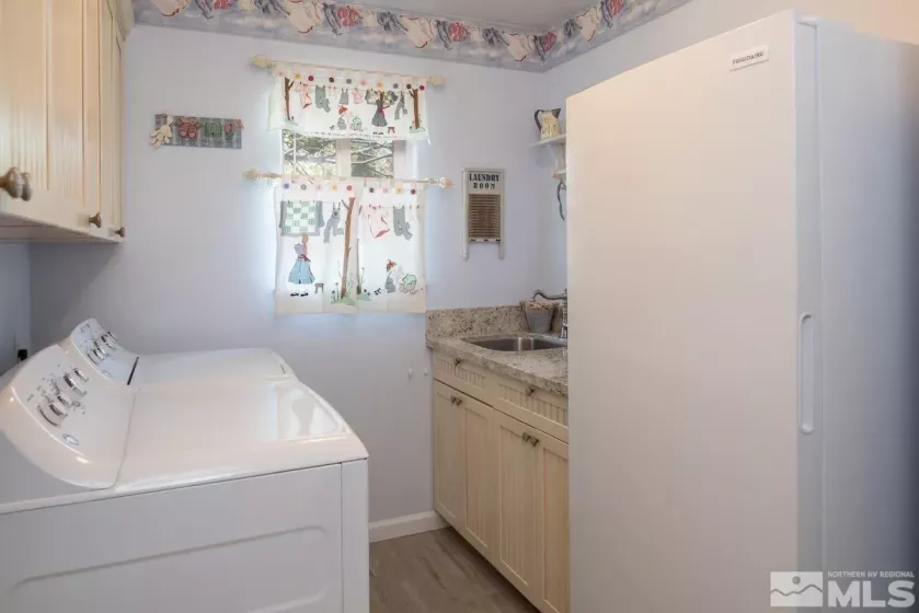 1415 Sioux, Reno, Nevada 89521, 4 Bedrooms Bedrooms, ,3 BathroomsBathrooms,Residential,Residential,Sioux,250006090