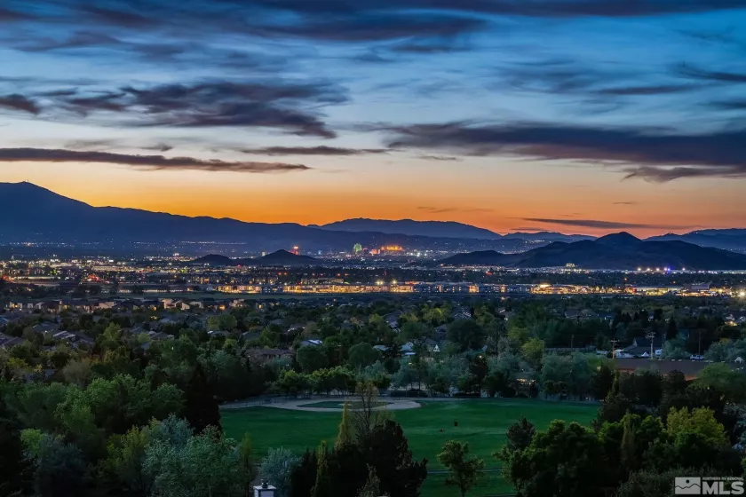 1415 Sioux, Reno, Nevada 89521, 4 Bedrooms Bedrooms, ,3 BathroomsBathrooms,Residential,Residential,Sioux,250006090