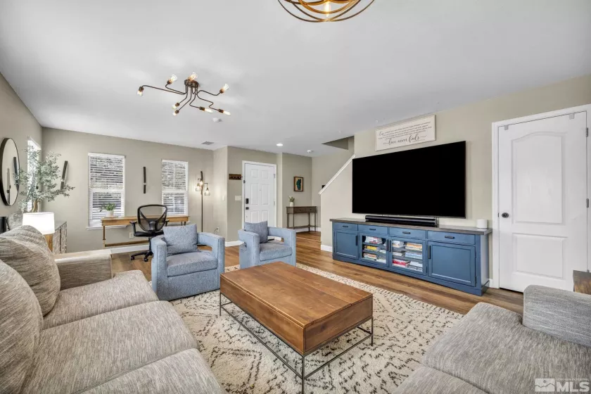 485 Sondrio, Reno, Nevada 89521, 4 Bedrooms Bedrooms, ,3 BathroomsBathrooms,Residential,Residential,Sondrio,250004390