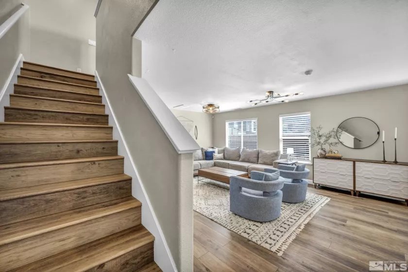 485 Sondrio, Reno, Nevada 89521, 4 Bedrooms Bedrooms, ,3 BathroomsBathrooms,Residential,Residential,Sondrio,250004390