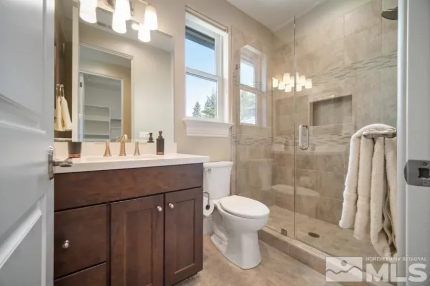 5024 Bordeaux, Reno, Nevada 89511, 5 Bedrooms Bedrooms, ,6 BathroomsBathrooms,Residential,Residential,Bordeaux,250006093