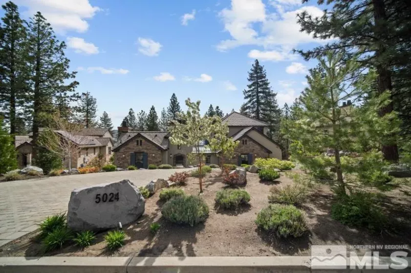 5024 Bordeaux, Reno, Nevada 89511, 5 Bedrooms Bedrooms, ,6 BathroomsBathrooms,Residential,Residential,Bordeaux,250006093