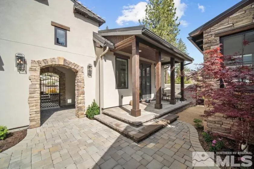 5024 Bordeaux, Reno, Nevada 89511, 5 Bedrooms Bedrooms, ,6 BathroomsBathrooms,Residential,Residential,Bordeaux,250006093