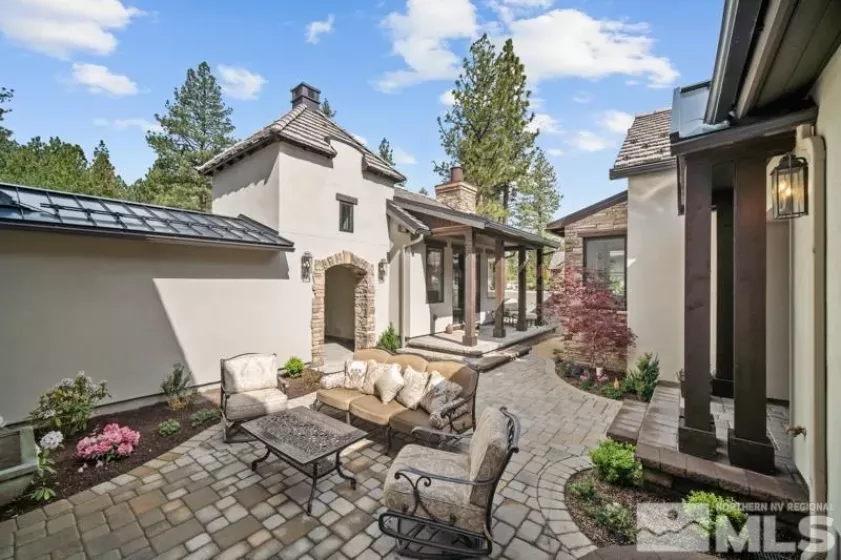 5024 Bordeaux, Reno, Nevada 89511, 5 Bedrooms Bedrooms, ,6 BathroomsBathrooms,Residential,Residential,Bordeaux,250006093