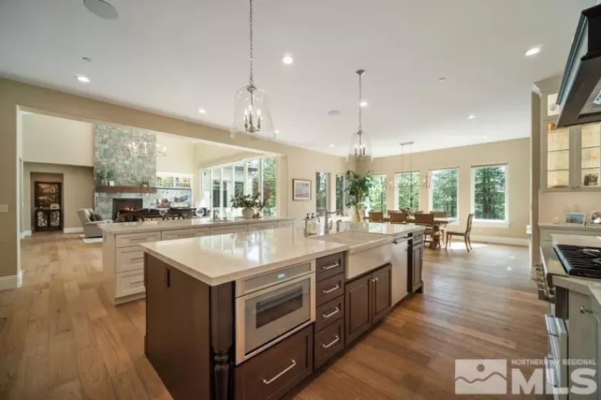 5024 Bordeaux, Reno, Nevada 89511, 5 Bedrooms Bedrooms, ,6 BathroomsBathrooms,Residential,Residential,Bordeaux,250006093