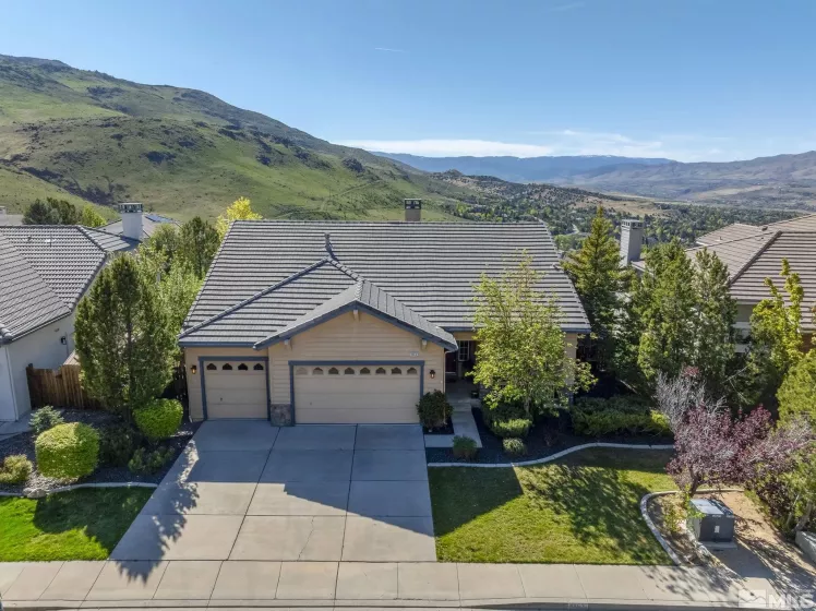 4863 Elkcreek, Reno, Nevada 89519, 4 Bedrooms Bedrooms, ,3 BathroomsBathrooms,Residential,Residential,Elkcreek,250006094