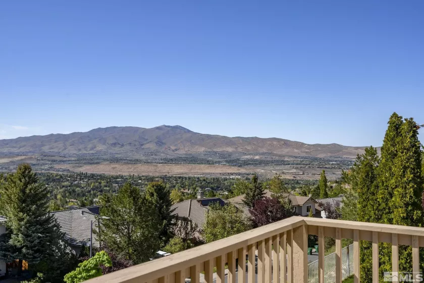 4863 Elkcreek, Reno, Nevada 89519, 4 Bedrooms Bedrooms, ,3 BathroomsBathrooms,Residential,Residential,Elkcreek,250006094