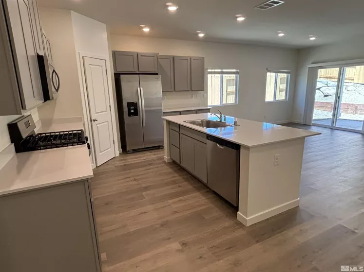 4554 Langdon, Fernley, Nevada 89408, 4 Bedrooms Bedrooms, ,2 BathroomsBathrooms,Residential Lease,Manufactured,Langdon,250006096
