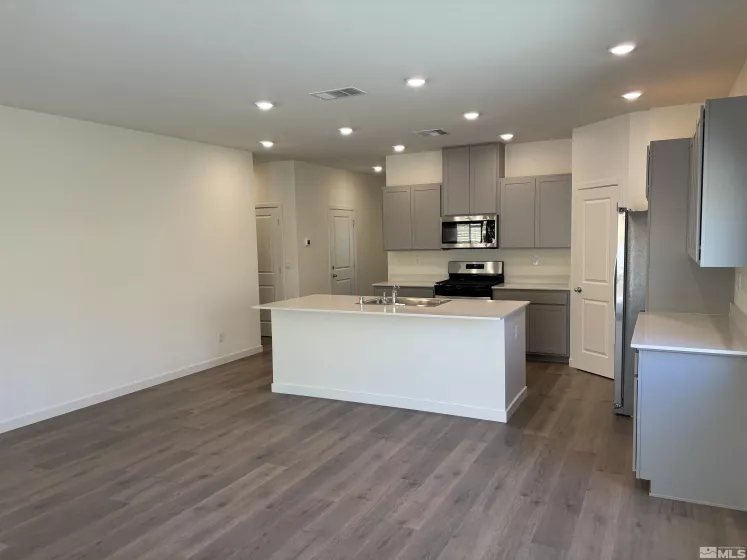 4554 Langdon, Fernley, Nevada 89408, 4 Bedrooms Bedrooms, ,2 BathroomsBathrooms,Residential Lease,Manufactured,Langdon,250006096