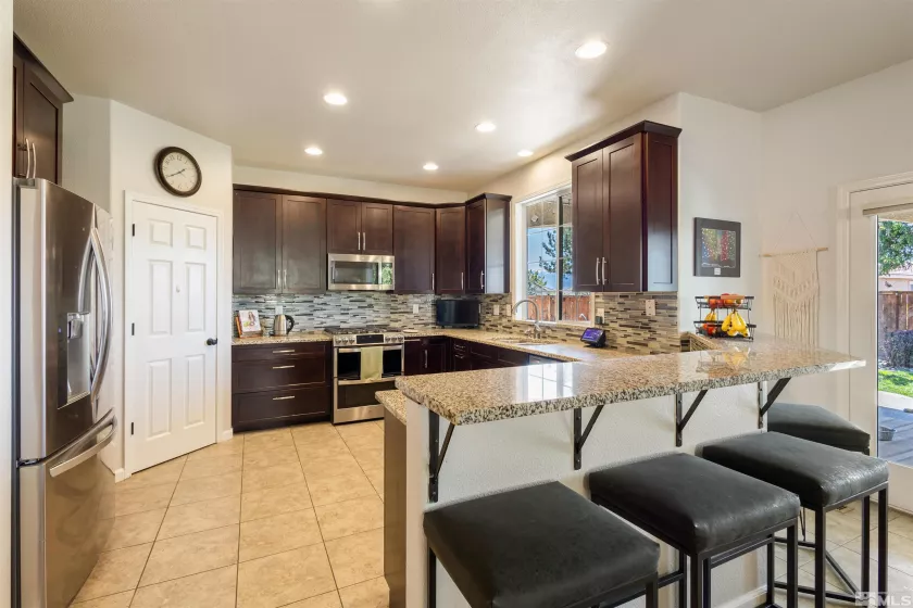 2415 GARZONI, Sparks, Nevada 89434, 4 Bedrooms Bedrooms, ,3 BathroomsBathrooms,Residential,Residential,GARZONI,250006097