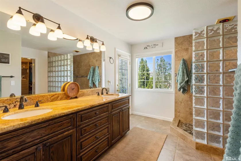 2415 GARZONI, Sparks, Nevada 89434, 4 Bedrooms Bedrooms, ,3 BathroomsBathrooms,Residential,Residential,GARZONI,250006097