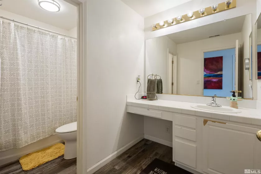 2415 GARZONI, Sparks, Nevada 89434, 4 Bedrooms Bedrooms, ,3 BathroomsBathrooms,Residential,Residential,GARZONI,250006097