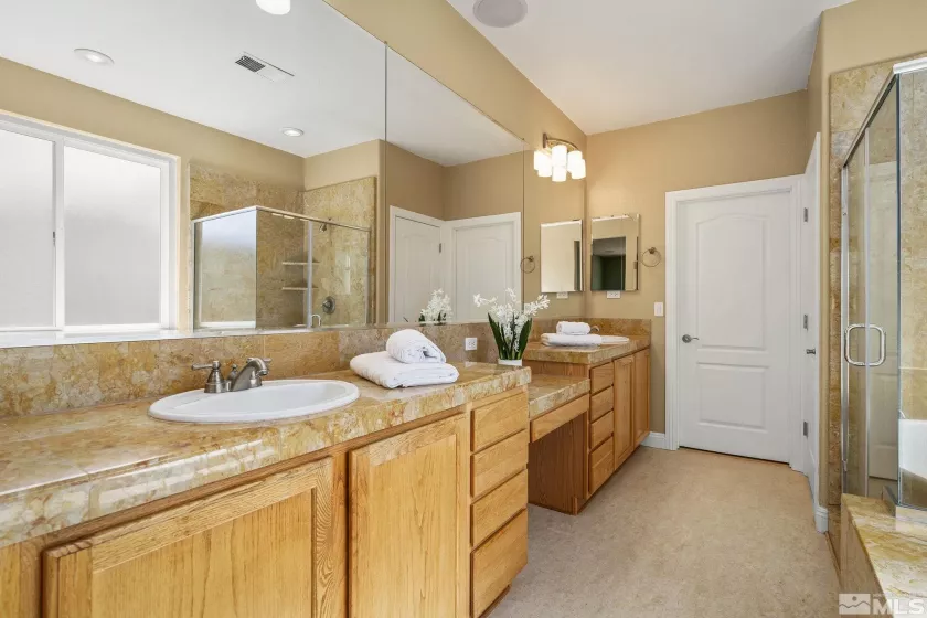 650 Caspian, Reno, Nevada 89521, 3 Bedrooms Bedrooms, ,3 BathroomsBathrooms,Residential,Residential,Caspian,250005030