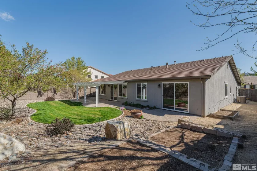 650 Caspian, Reno, Nevada 89521, 3 Bedrooms Bedrooms, ,3 BathroomsBathrooms,Residential,Residential,Caspian,250005030