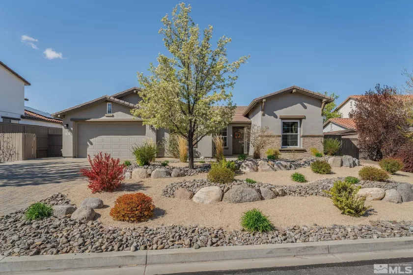 650 Caspian, Reno, Nevada 89521, 3 Bedrooms Bedrooms, ,3 BathroomsBathrooms,Residential,Residential,Caspian,250005030