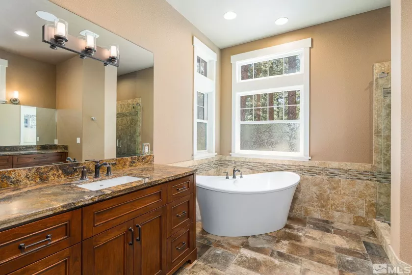 790 Piney Creek, Reno, Nevada 89511, 4 Bedrooms Bedrooms, ,4 BathroomsBathrooms,Residential,Residential,Piney Creek,250006099