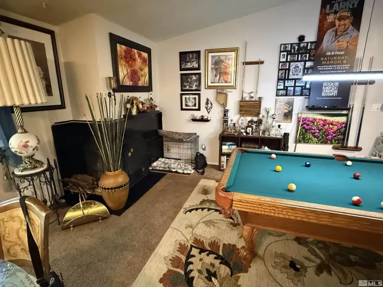 930 Glen Meadow, Sparks, Nevada 89434, 3 Bedrooms Bedrooms, ,2 BathroomsBathrooms,Residential,Residential,Glen Meadow,250006101