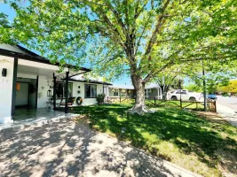 930 Glen Meadow, Sparks, Nevada 89434, 3 Bedrooms Bedrooms, ,2 BathroomsBathrooms,Residential,Residential,Glen Meadow,250006101
