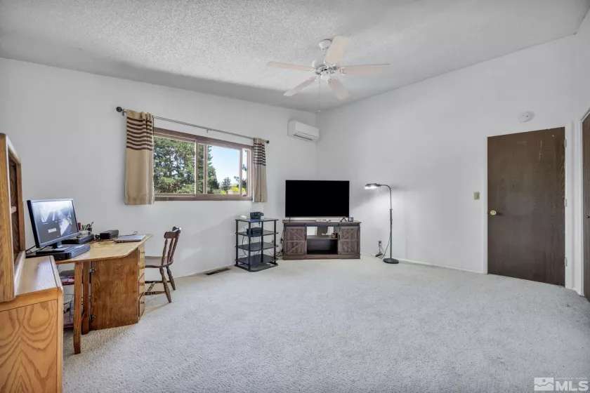 2012 Branch, Reno, Nevada 89509, 2 Bedrooms Bedrooms, ,3 BathroomsBathrooms,Residential,Residential,Branch,250006086