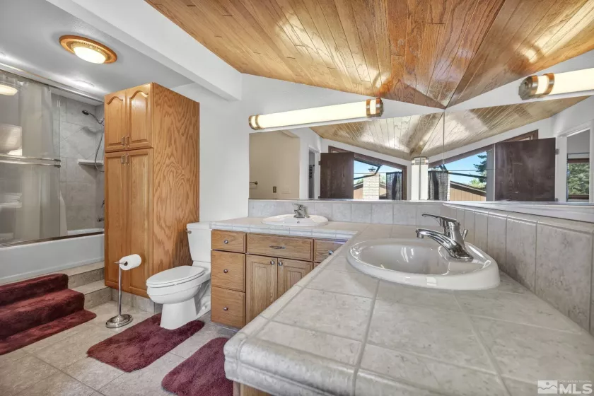 2012 Branch, Reno, Nevada 89509, 2 Bedrooms Bedrooms, ,3 BathroomsBathrooms,Residential,Residential,Branch,250006086