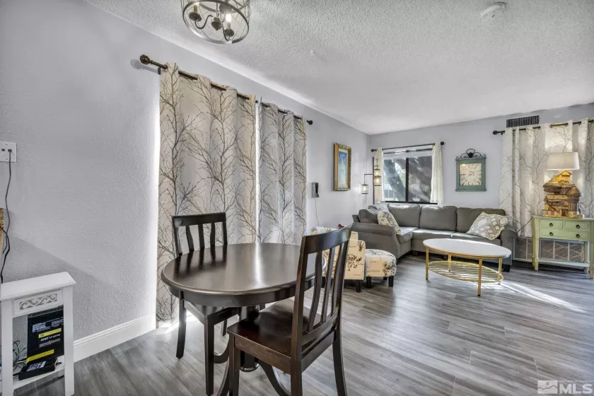 4721 Reggie, Reno, Nevada 89502, 1 Bedroom Bedrooms, ,2 BathroomsBathrooms,Residential,Residential,Reggie,250005136