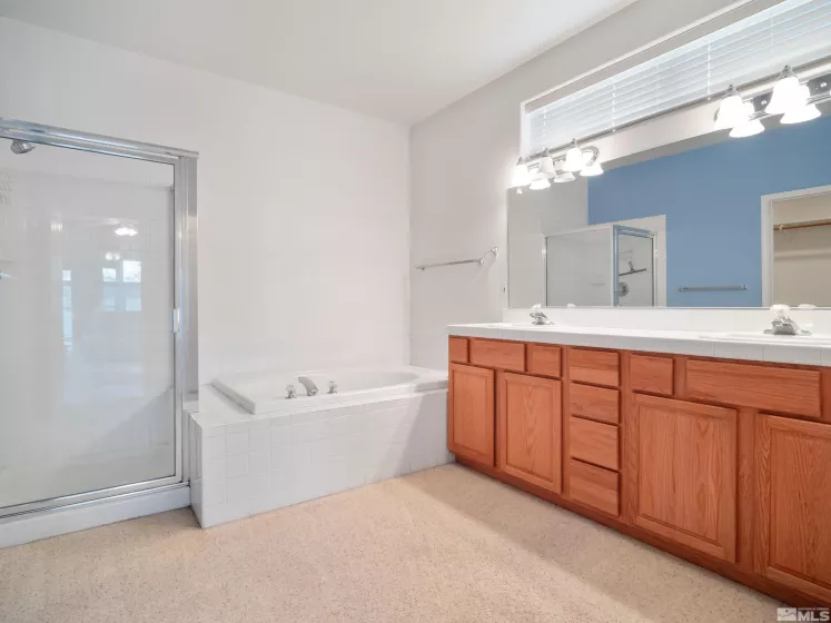 2976 Del Rio, Minden, Nevada 89423, 3 Bedrooms Bedrooms, ,2 BathroomsBathrooms,Residential,Residential,Del Rio,250003526