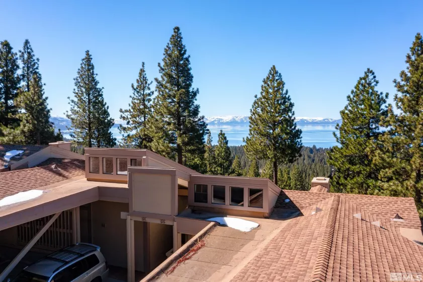 400 Fairview, Incline Village, Nevada 89451, 3 Bedrooms Bedrooms, ,2 BathroomsBathrooms,Residential,Residential,Fairview,250004482