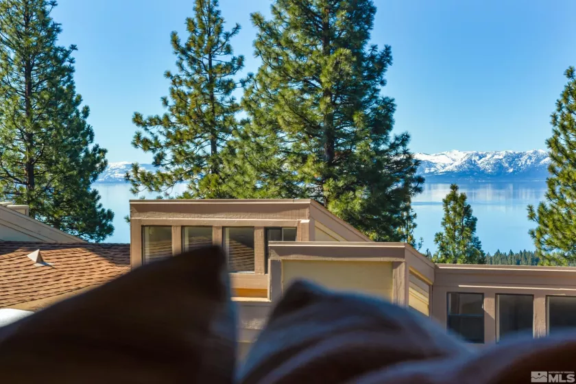 400 Fairview, Incline Village, Nevada 89451, 3 Bedrooms Bedrooms, ,2 BathroomsBathrooms,Residential,Residential,Fairview,250004482