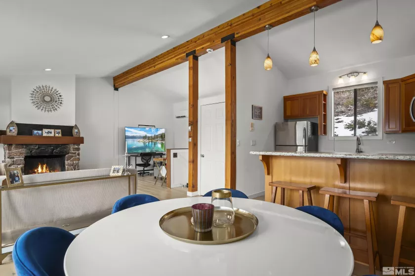 400 Fairview, Incline Village, Nevada 89451, 3 Bedrooms Bedrooms, ,2 BathroomsBathrooms,Residential,Residential,Fairview,250004482
