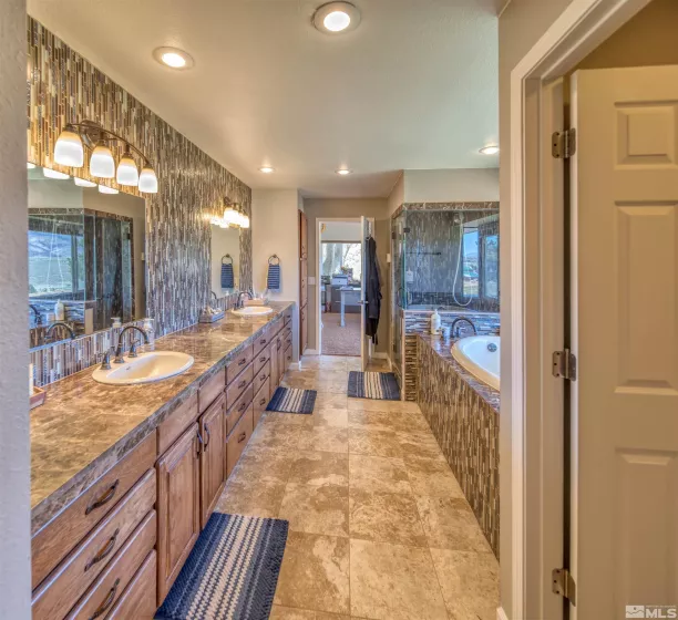 5365 Eastlake, Washoe Valley, Nevada 89704, 5 Bedrooms Bedrooms, ,4 BathroomsBathrooms,Residential,Residential,Eastlake,250006114