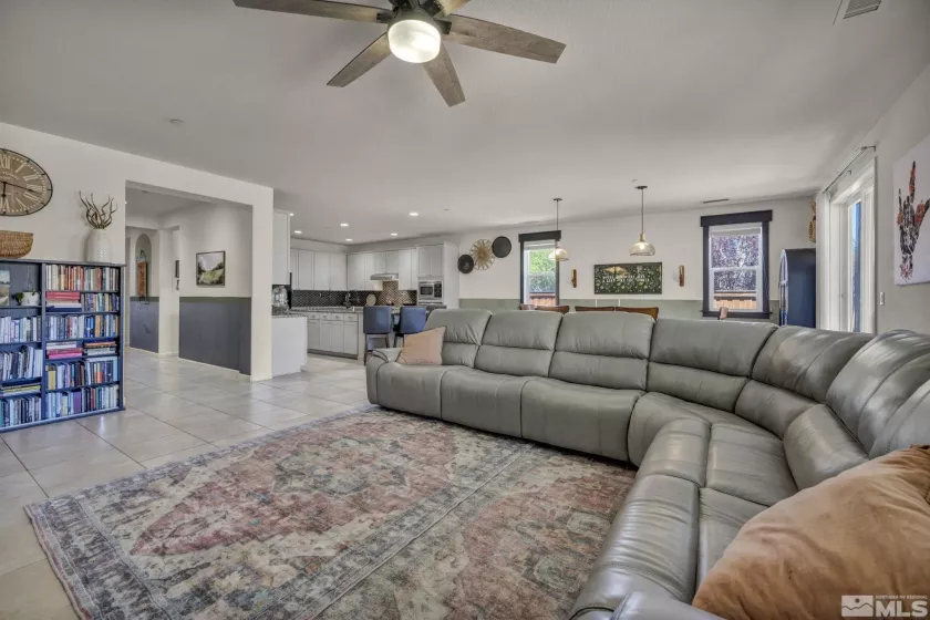 2923 Brachetto, Sparks, Nevada 89434, 3 Bedrooms Bedrooms, ,3 BathroomsBathrooms,Residential,Residential,Brachetto,250006081