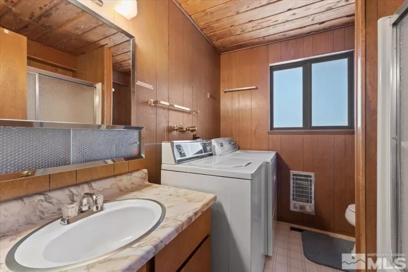 592 Douglas, Incline Village, Nevada 89451, 4 Bedrooms Bedrooms, ,3 BathroomsBathrooms,Residential,Residential,Douglas,250006076