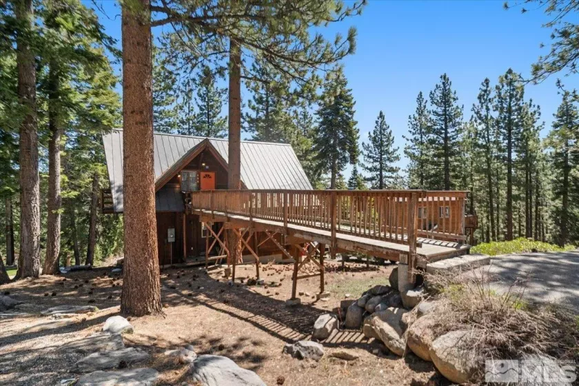 592 Douglas, Incline Village, Nevada 89451, 4 Bedrooms Bedrooms, ,3 BathroomsBathrooms,Residential,Residential,Douglas,250006076