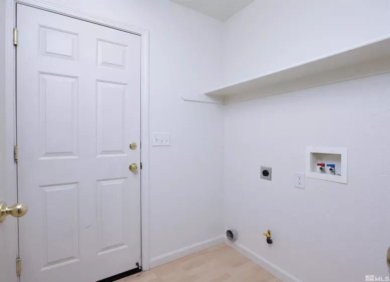 232 Beth, Fallon, Nevada 89406, 3 Bedrooms Bedrooms, ,2 BathroomsBathrooms,Residential,Residential,Beth,250006080