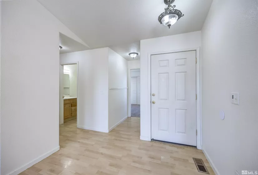 232 Beth, Fallon, Nevada 89406, 3 Bedrooms Bedrooms, ,2 BathroomsBathrooms,Residential,Residential,Beth,250006080