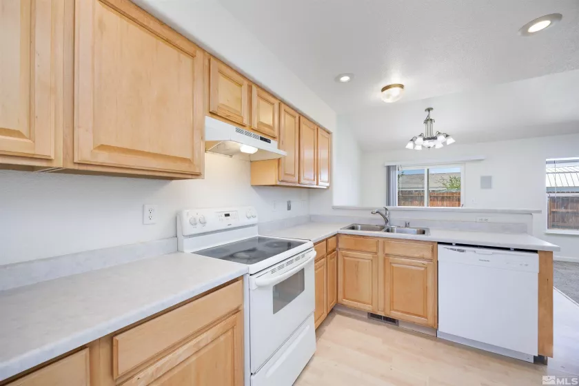 232 Beth, Fallon, Nevada 89406, 3 Bedrooms Bedrooms, ,2 BathroomsBathrooms,Residential,Residential,Beth,250006080