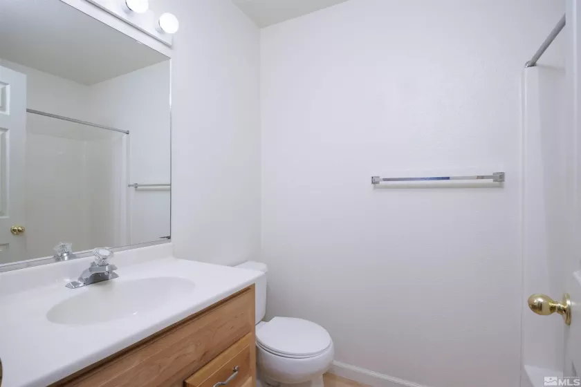 232 Beth, Fallon, Nevada 89406, 3 Bedrooms Bedrooms, ,2 BathroomsBathrooms,Residential,Residential,Beth,250006080