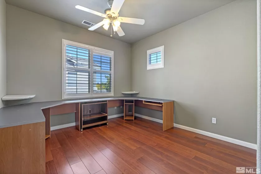 10568 Iron Point, Reno, Nevada 89521, 3 Bedrooms Bedrooms, ,3 BathroomsBathrooms,Residential,Residential,Iron Point,250006120