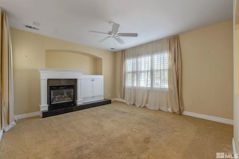 10568 Iron Point, Reno, Nevada 89521, 3 Bedrooms Bedrooms, ,3 BathroomsBathrooms,Residential,Residential,Iron Point,250006120