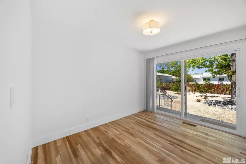 635 Lester, Reno, Nevada 89502, 3 Bedrooms Bedrooms, ,1 BathroomBathrooms,Residential,Residential,Lester,250006117
