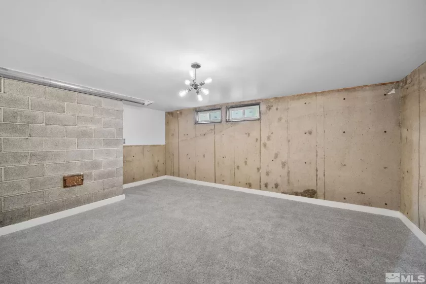 635 Lester, Reno, Nevada 89502, 3 Bedrooms Bedrooms, ,1 BathroomBathrooms,Residential,Residential,Lester,250006117