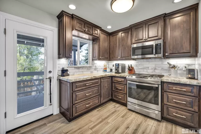 1674 Mackland, Minden, Nevada 89423, 4 Bedrooms Bedrooms, ,3 BathroomsBathrooms,Residential,Residential,Mackland,250006125
