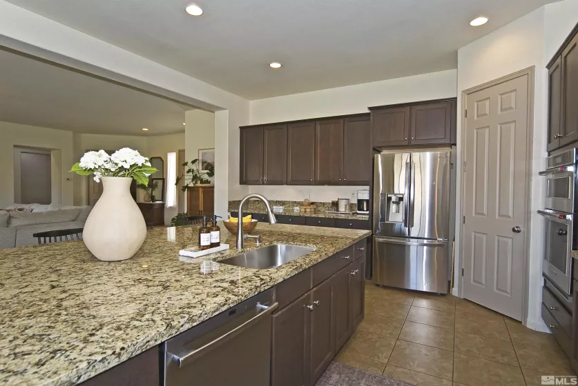 145 Horizon, Sparks, Nevada 89441, 4 Bedrooms Bedrooms, ,3 BathroomsBathrooms,Residential,Residential,Horizon,250006172